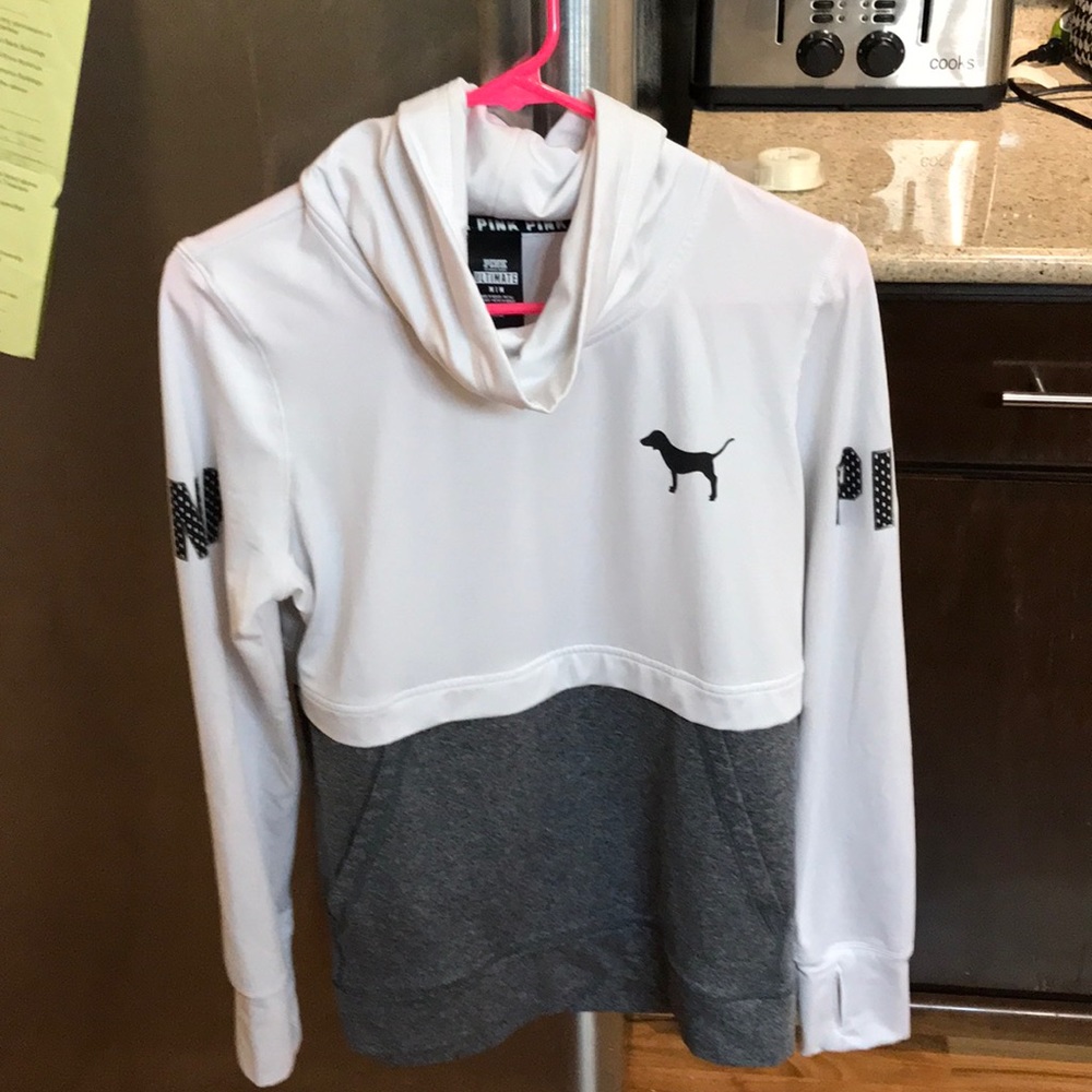 Pullover with neck warmer!